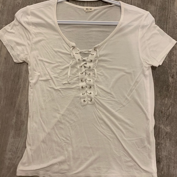 White t-shirt!! - Picture 1 of 4